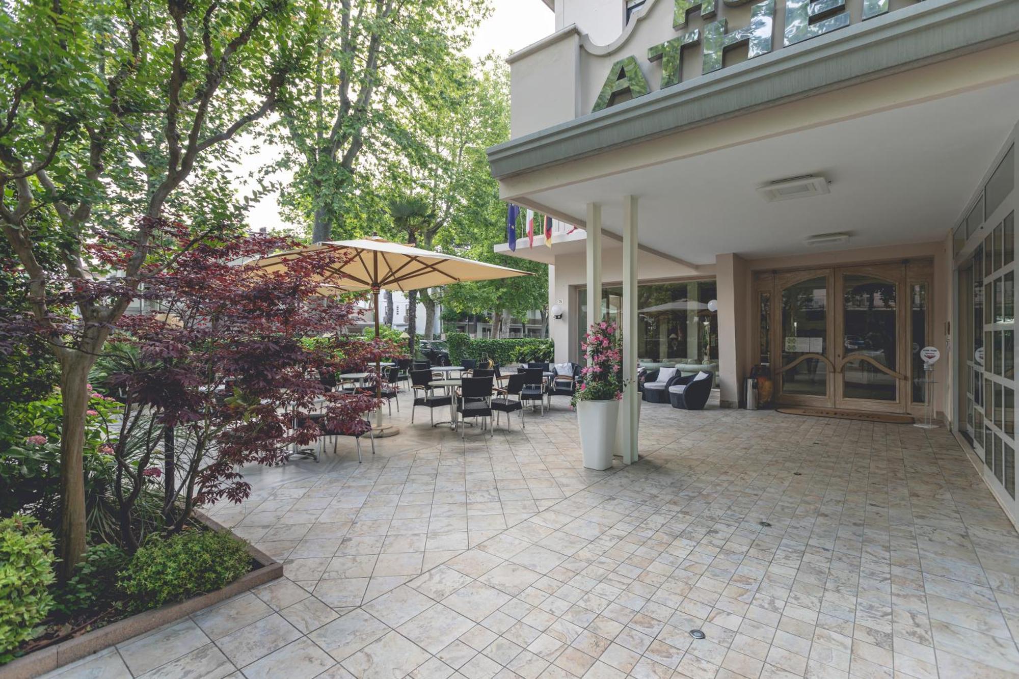 Hotel Athena Cervia Exterior photo